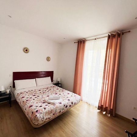 Hostal Abaaly Мадрид Екстер'єр фото